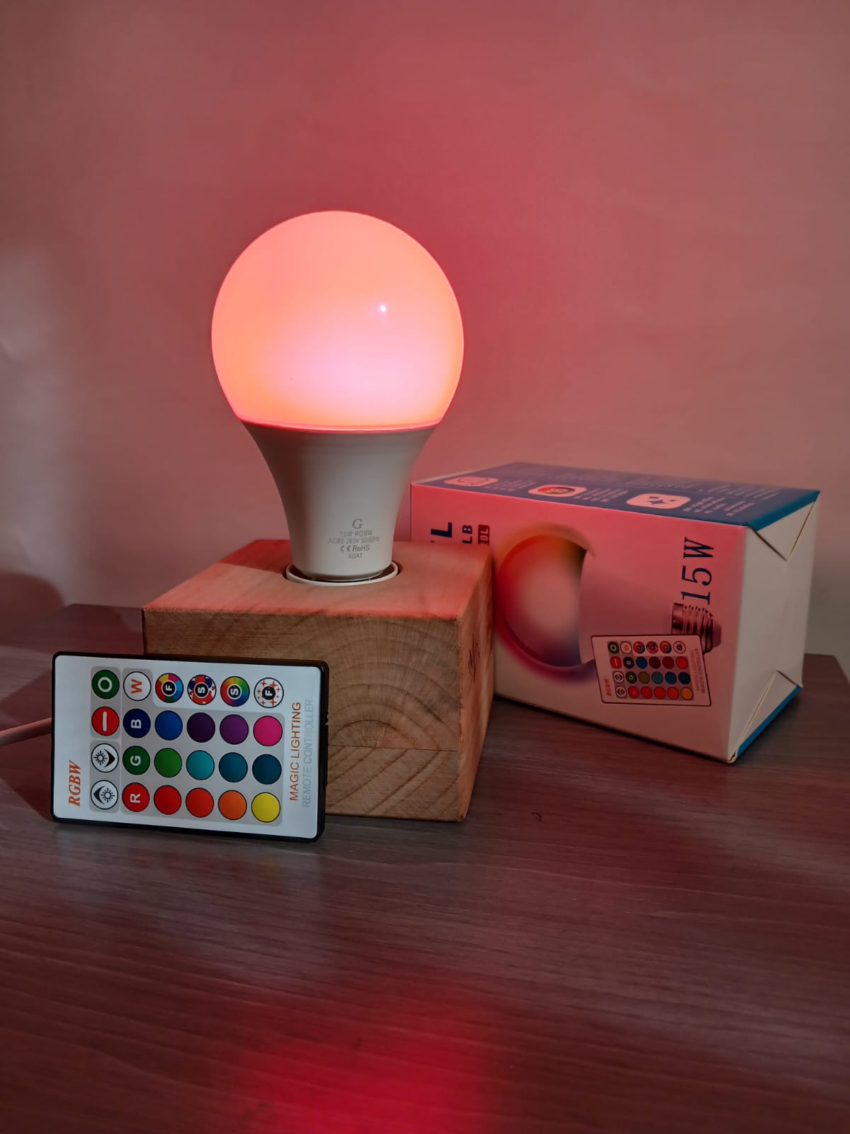 Ampolleta Led RGB 15W + Control remoto