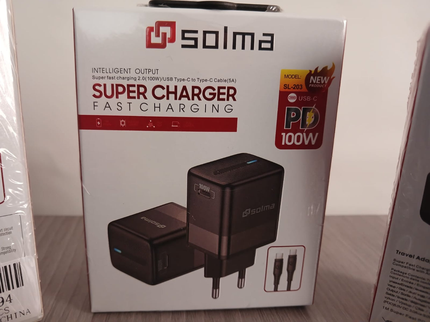 Cargador de celular tipo C 100w