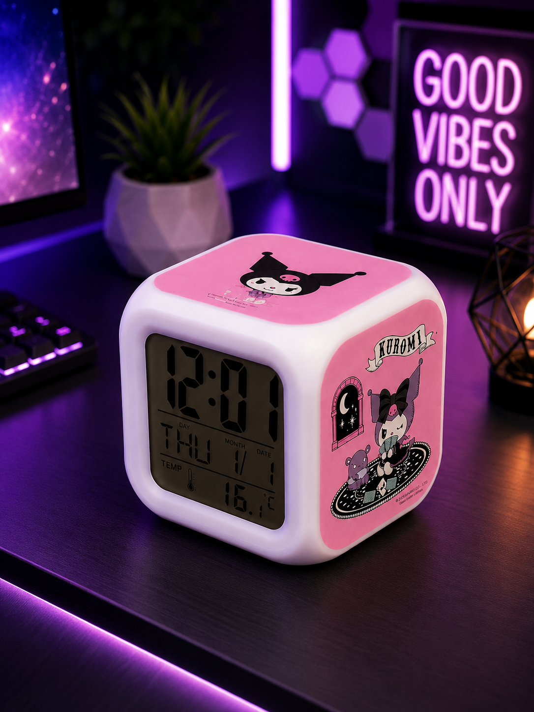 Reloj Despertador Kuromi Hello Kitty